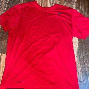 Nike tee